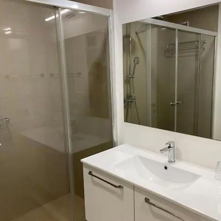 Blooming By The Sea - Cu Frontala Spre Mare أوليمبْ