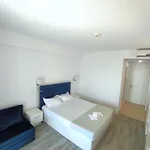 Blooming By The Sea - Cu Frontala Spre Mare 4*