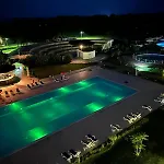 Blooming By The Sea - Cu Frontala Spre Mare Aparthotel 4*