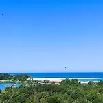 Blooming By The Sea - Cu Frontala Spre Mare Aparthotel Olimp