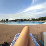 Blooming By The Sea - Cu Frontala Spre Mare Aparthotel Olimp