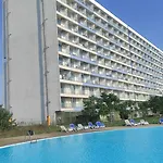 Aparthotel Blooming By The Sea - Cu Frontala Spre Mare
