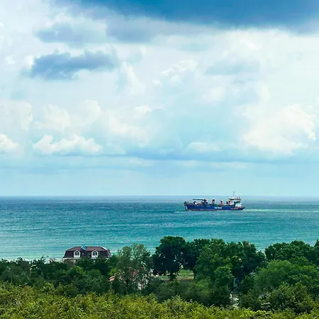 Aparthotel Blooming By The Sea - Cu Frontala Spre Mare 4*