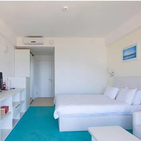 Aparthotel Blooming By The Sea - Cu Frontala Spre Mare Olimp