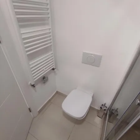 Apartmanhotel Blooming By The Sea - Cu Frontala Spre Mare 4*