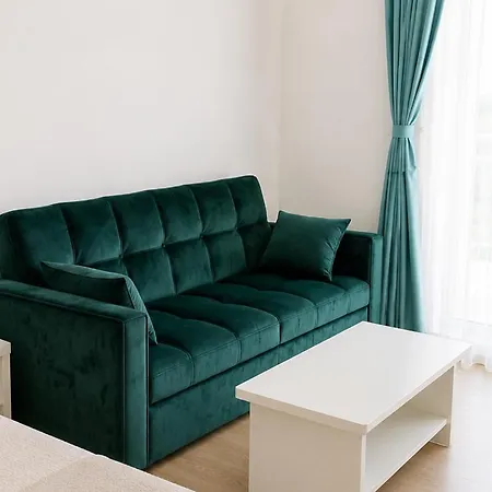 Blooming By The Sea - Cu Frontala Spre Mare 4*