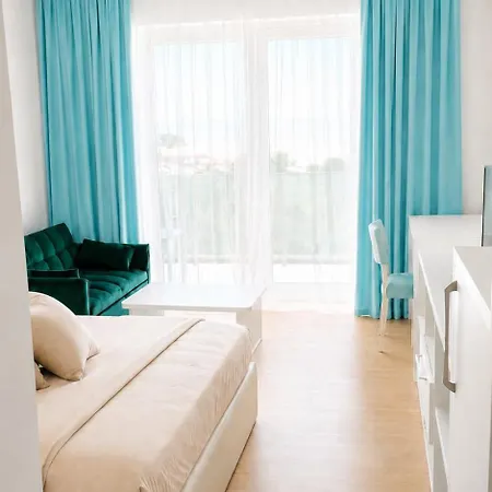 Blooming By The Sea - Cu Frontala Spre Mare 4* Olimp