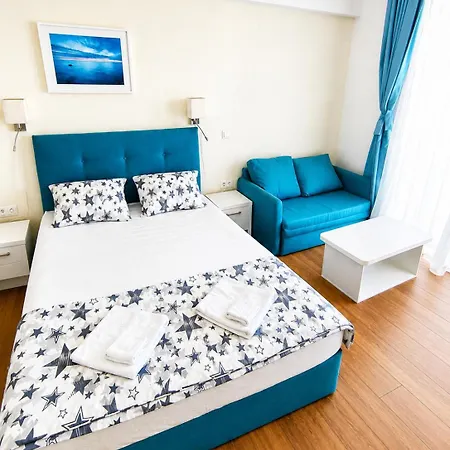 Apartmanhotel Blooming By The Sea - Cu Frontala Spre Mare Olimp